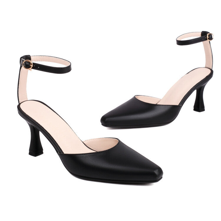 Graceful Orthopedic Sandals for Modern Look