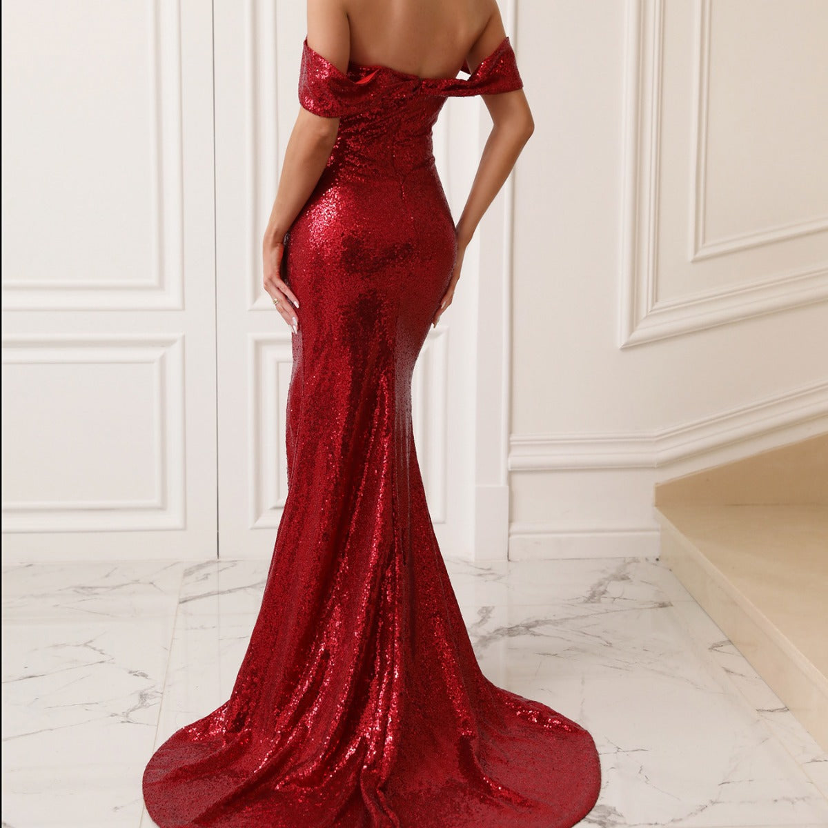 Gracefully Designed Garment