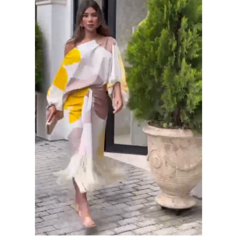 Elegantly Designed Garment