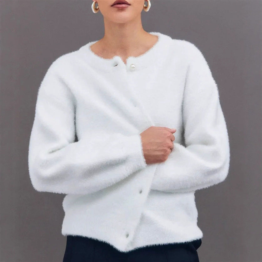 Gracefully Designed Cardigan