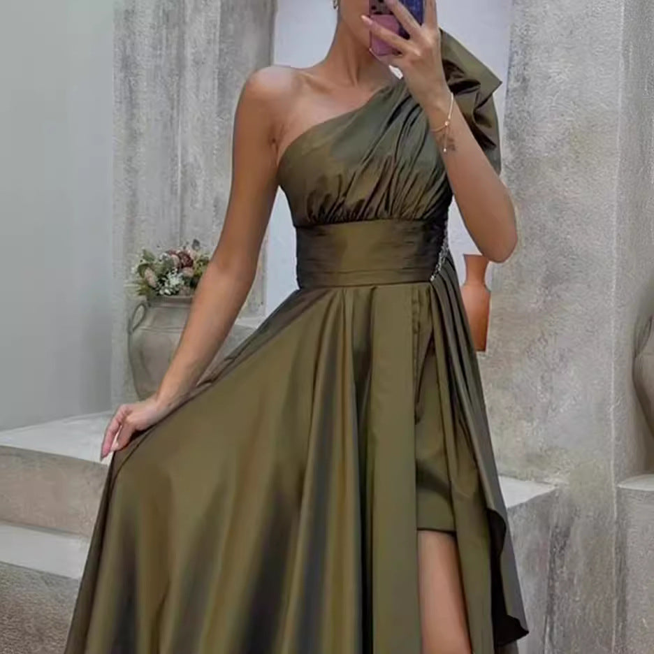 Timeless Vintage Style Garment