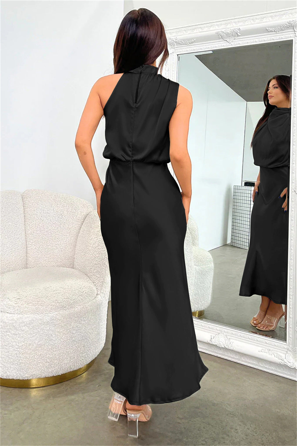 Elegantly Designed Garment