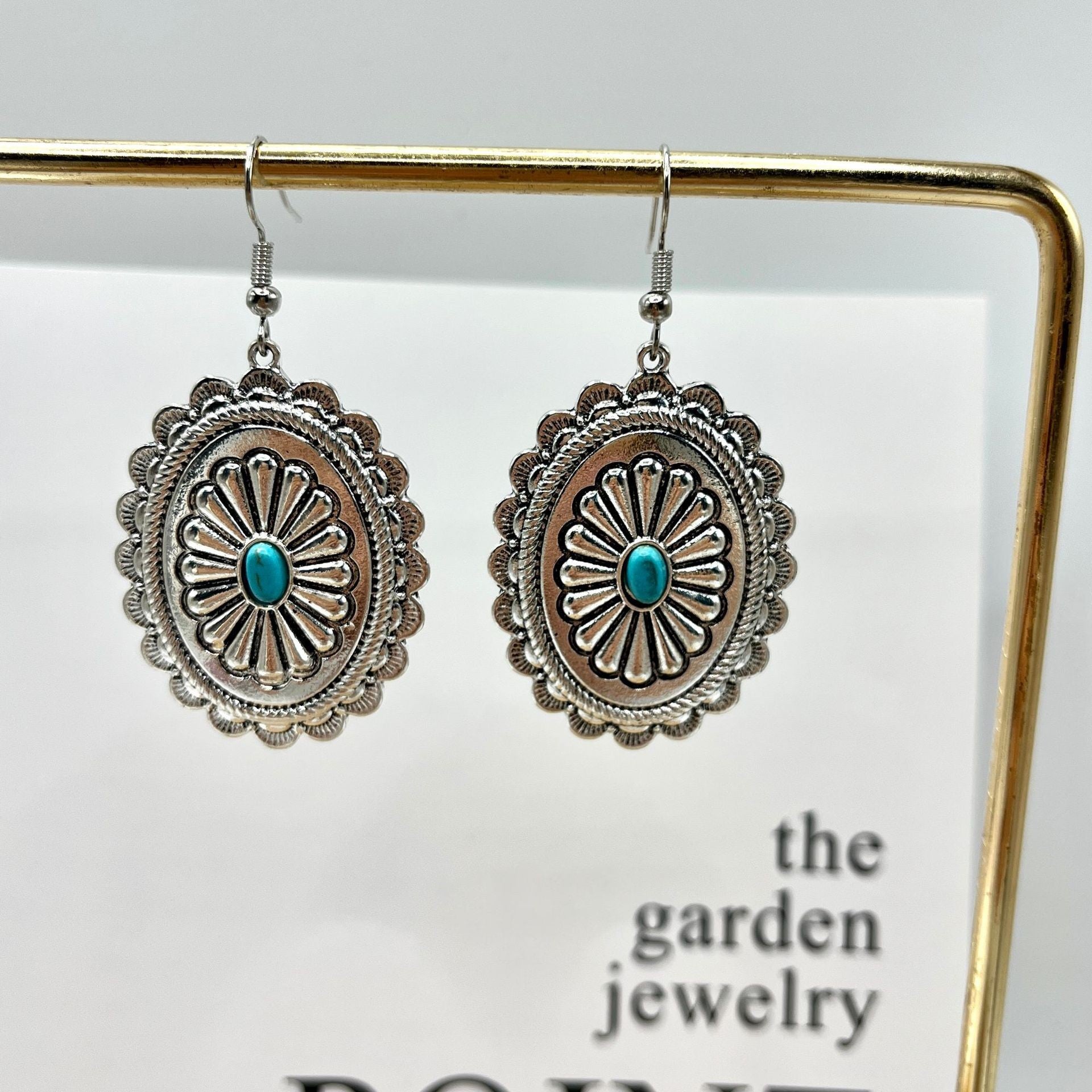 Romantic Earring for Special Moments