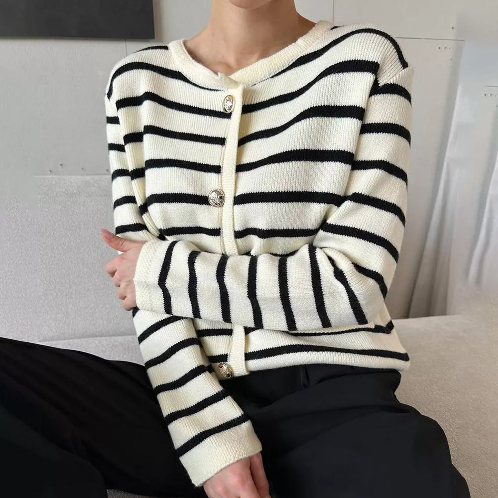 Gracefully Designed Cardigan