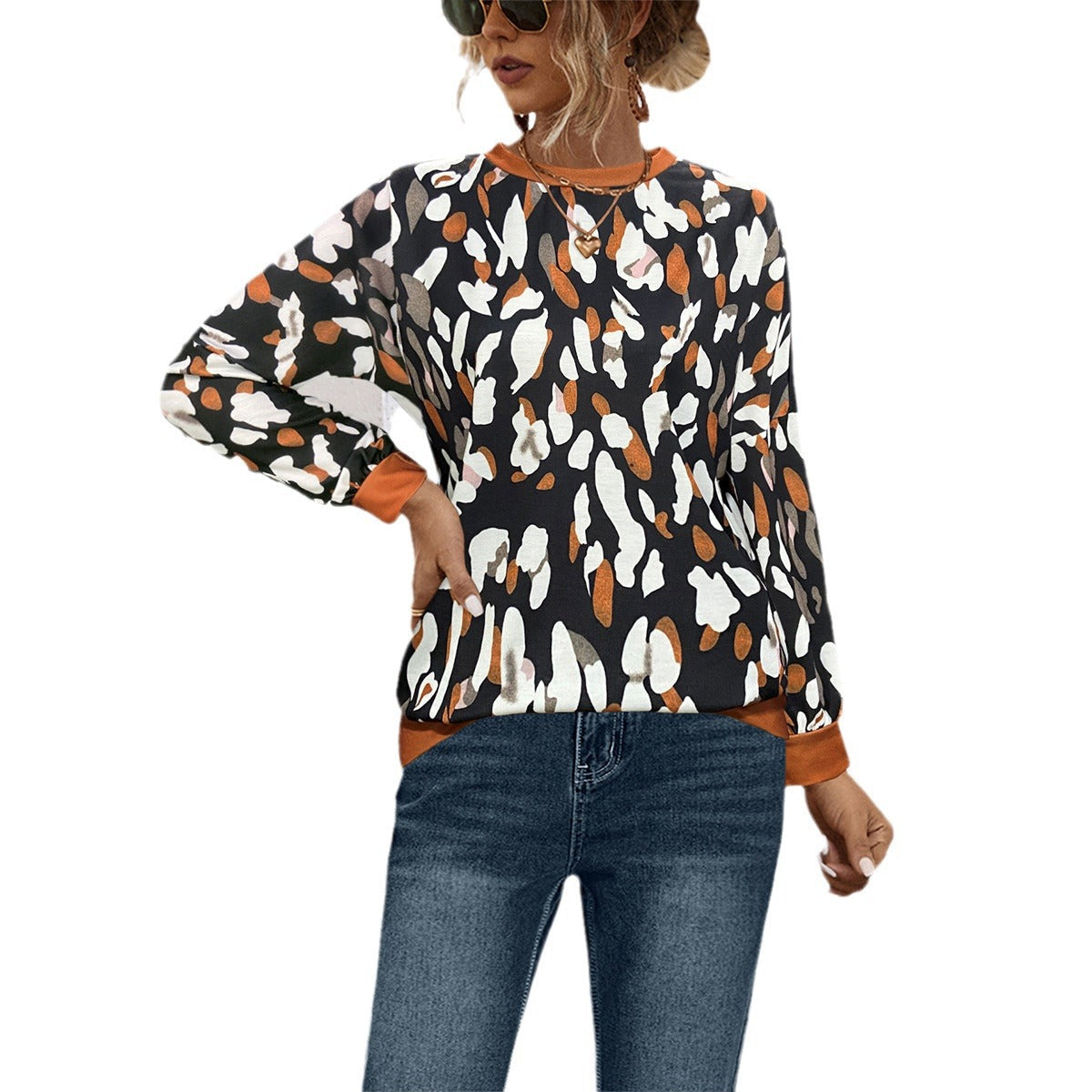 Timeless Vintage Style Pullover