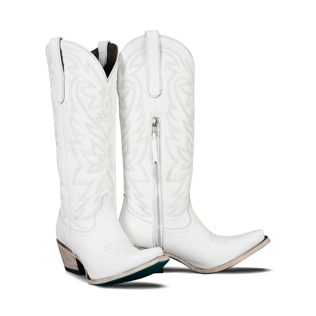 Graceful Orthopedic Boots for Modern Look