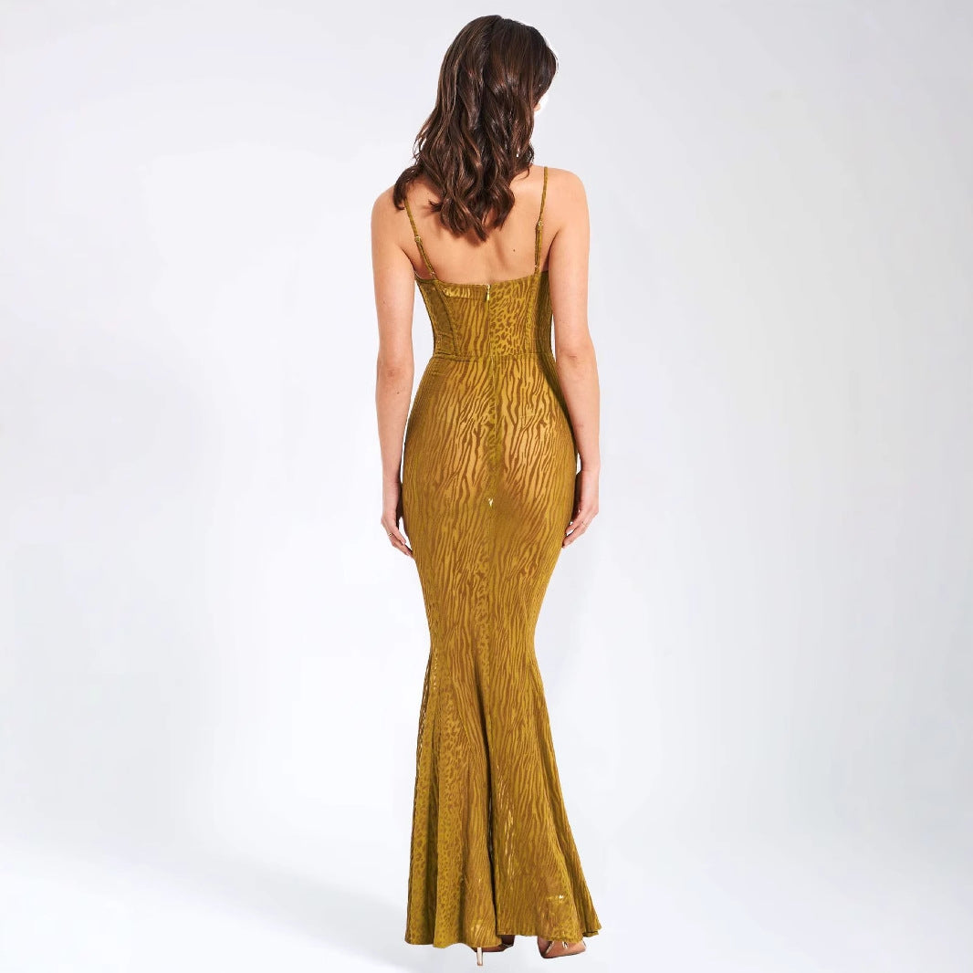 Elegantly Designed Garment