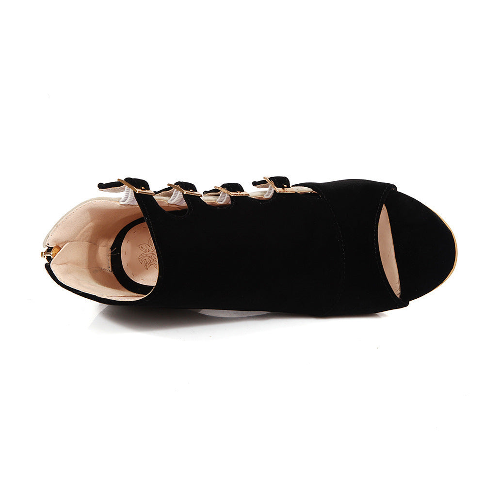 Classic Orthopedic Sandals with Timeless Style