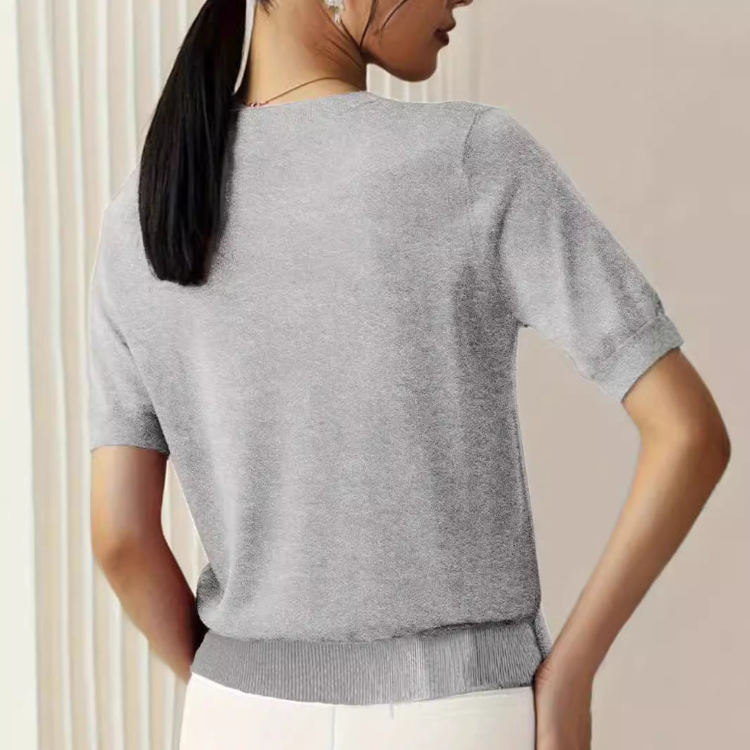 Elegantly Designed Pullover