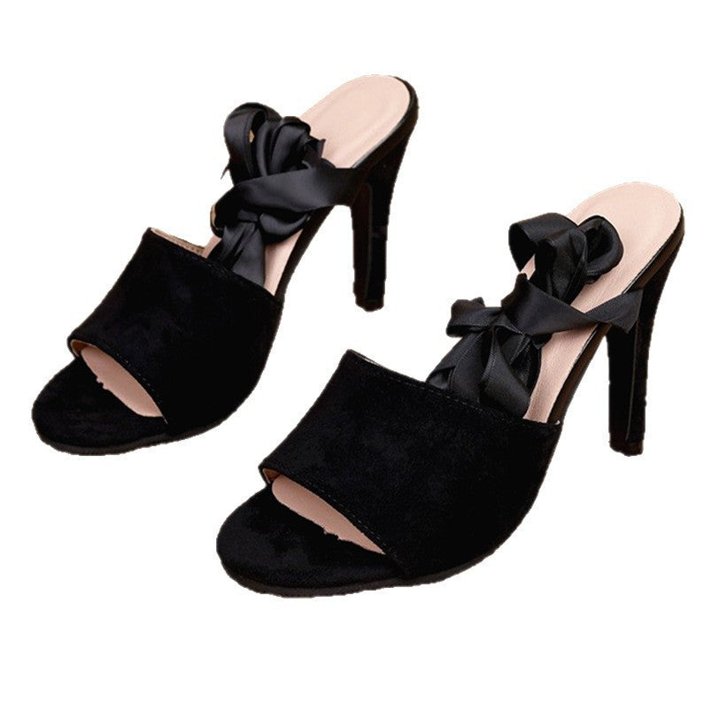 Graceful Orthopedic Sandals for Modern Look