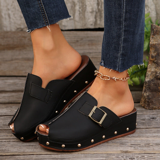 Chic Orthopedic Shoes with Unique Design