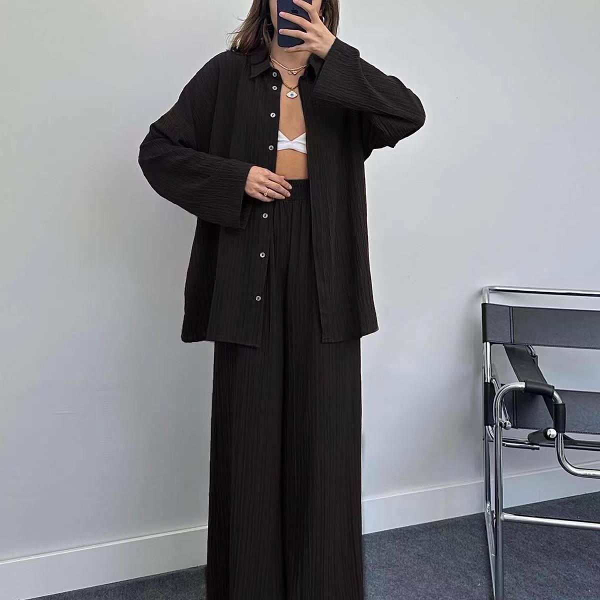 Timeless Vintage Style Garment