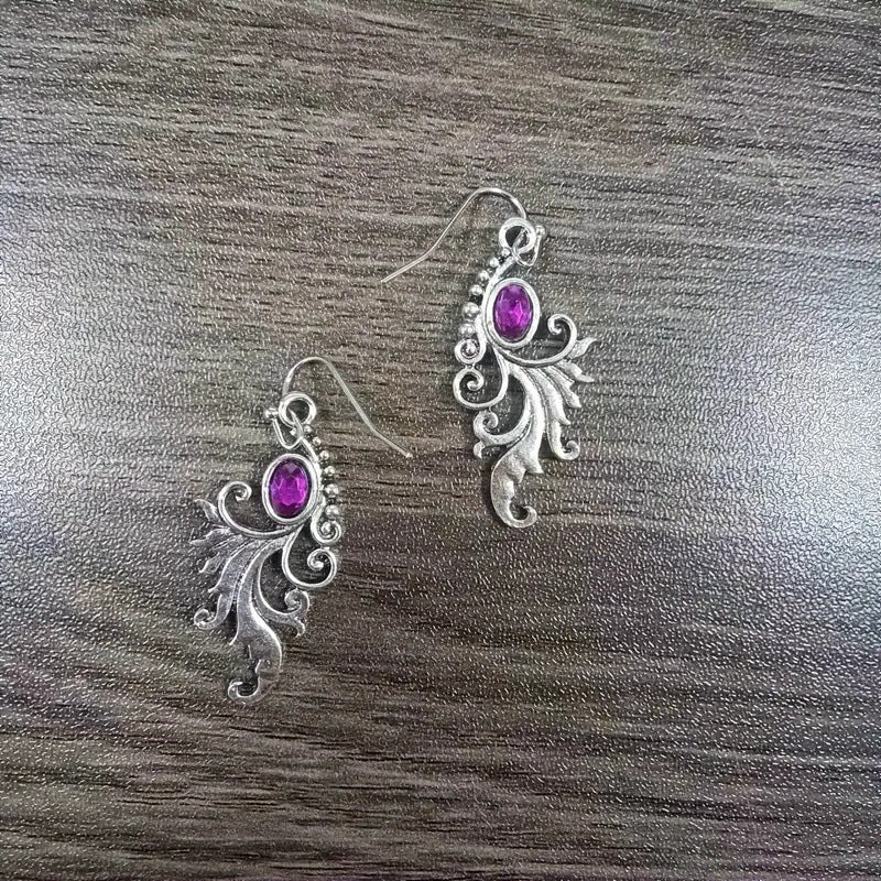 Charming Earring for Any Occasion