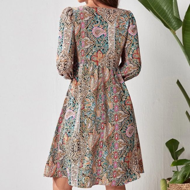 Timeless Vintage Style Garment