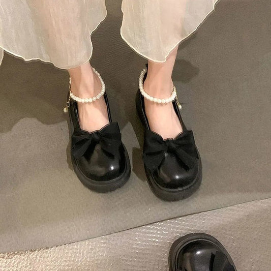 Chic Orthopedic Shoes with Unique Design