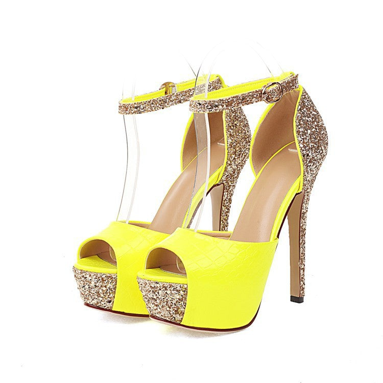 Chic Orthopedic Sandals with Unique Design