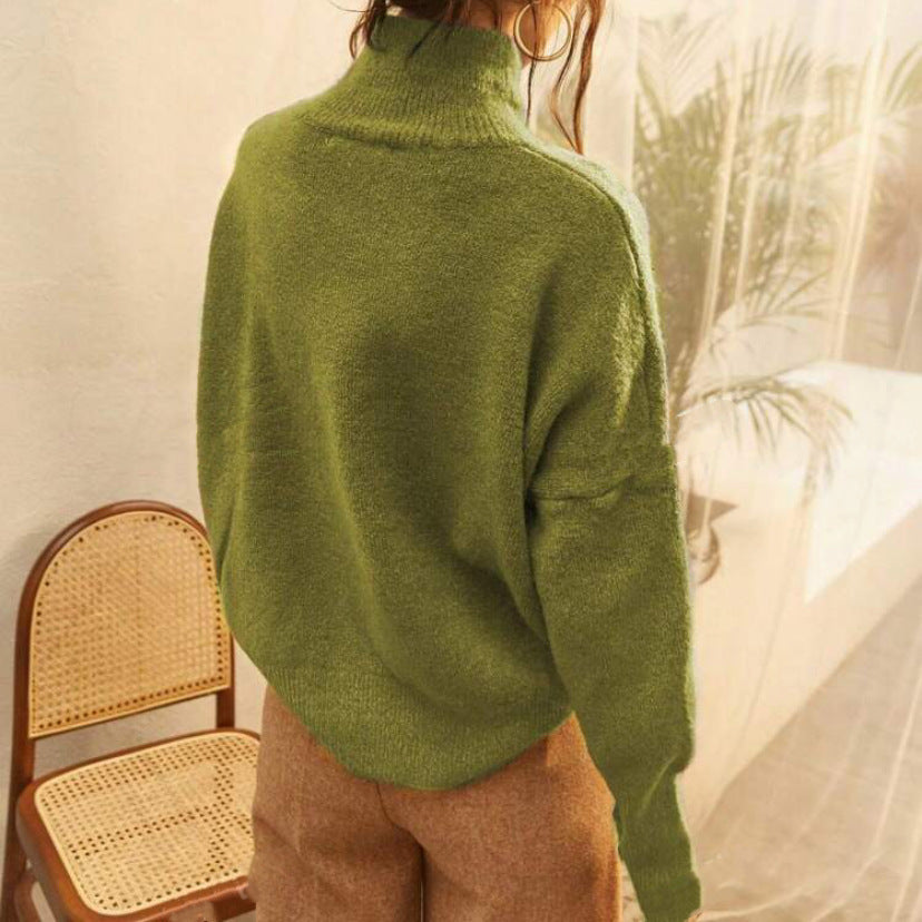 Timeless Vintage Style Pullover