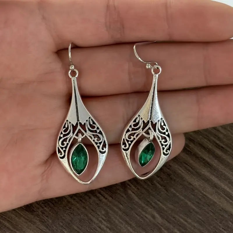Classic Earring with Timeless Appeal