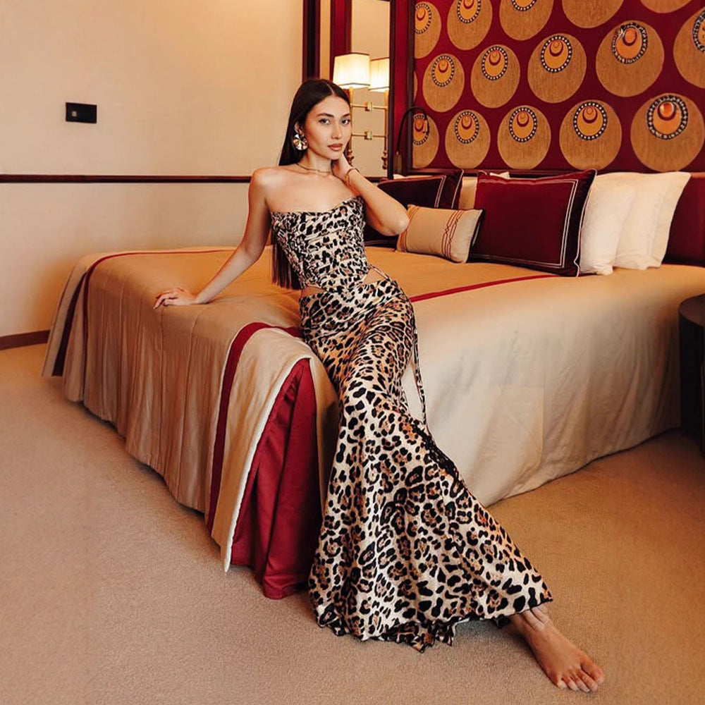 Elegantly Designed Garment