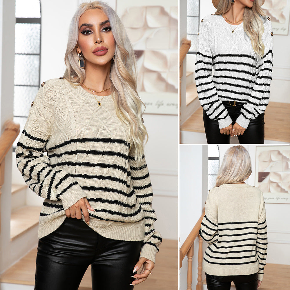 Elegantly Designed Pullover