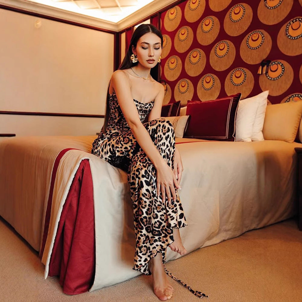 Elegantly Designed Garment