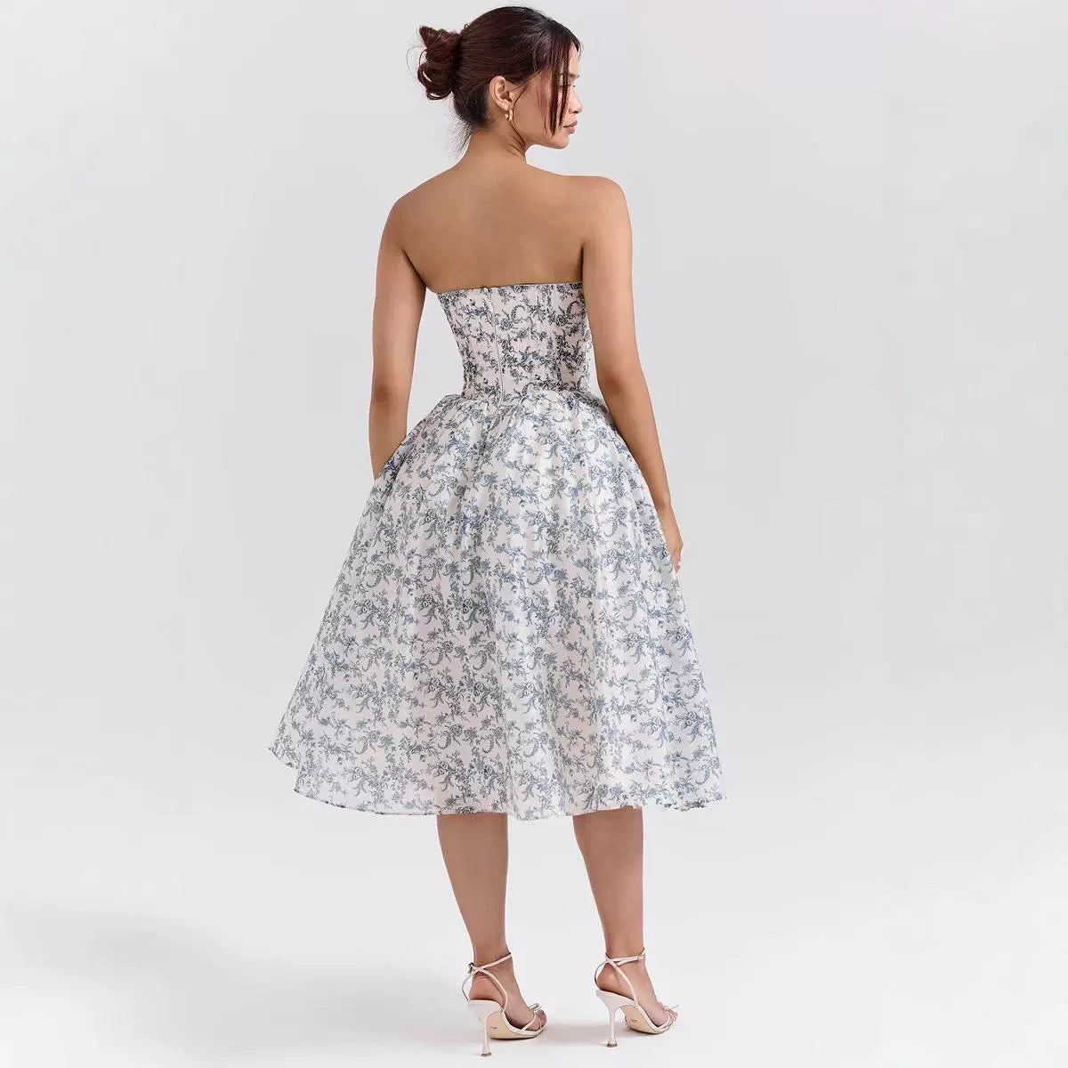 Timeless Vintage Style Garment