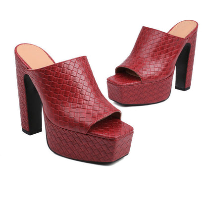 Beautifully Crafted Orthopedic Sandals