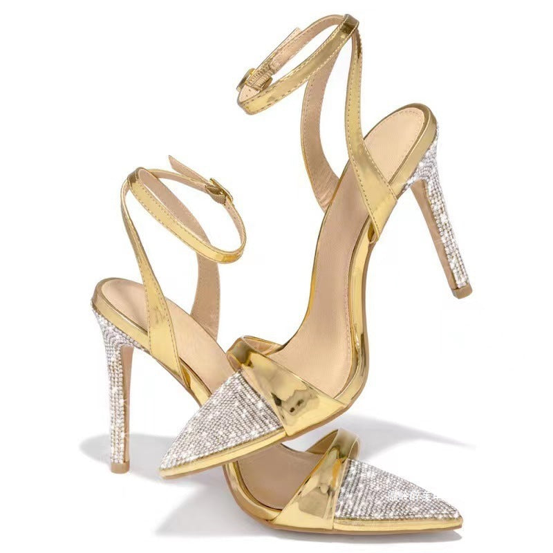 Graceful Orthopedic Sandals for Modern Look