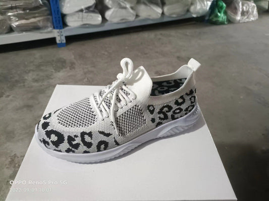 Chic Orthopedic Shoes with Unique Design