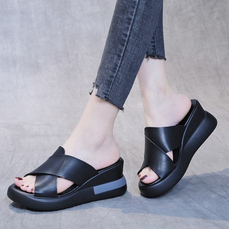 Chic Orthopedic Sandals with Unique Design