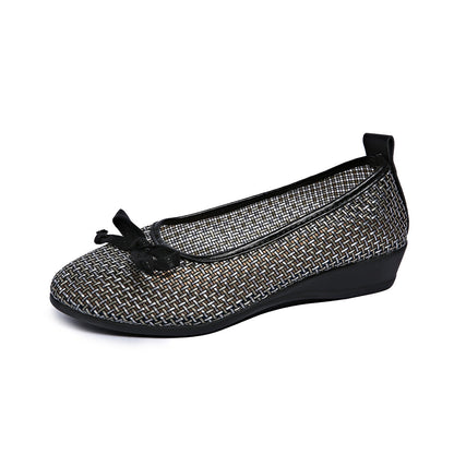 Beautifully Crafted Orthopedic Shoes