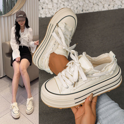 Graceful Orthopedic Shoes for Modern Look