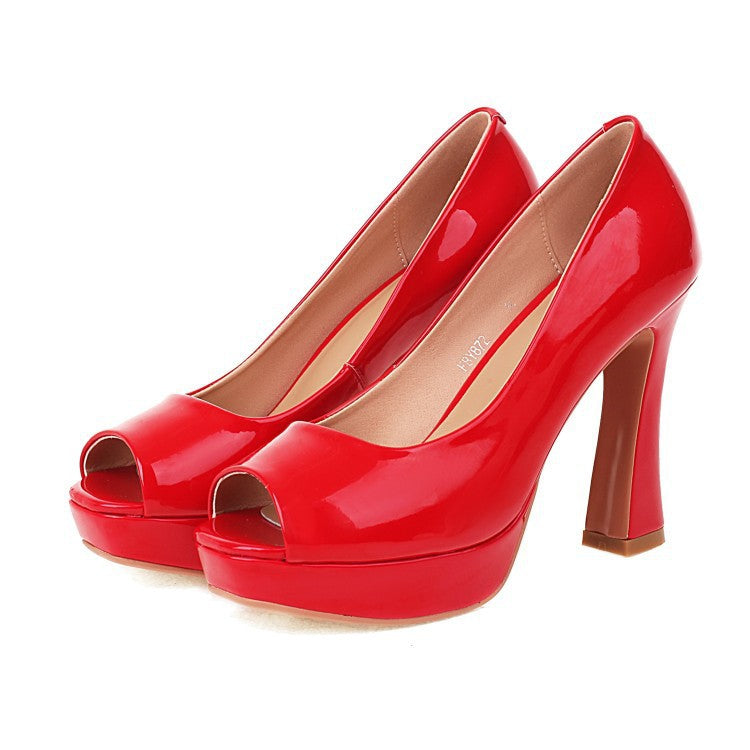 Chic Orthopedic Heels with Unique Design