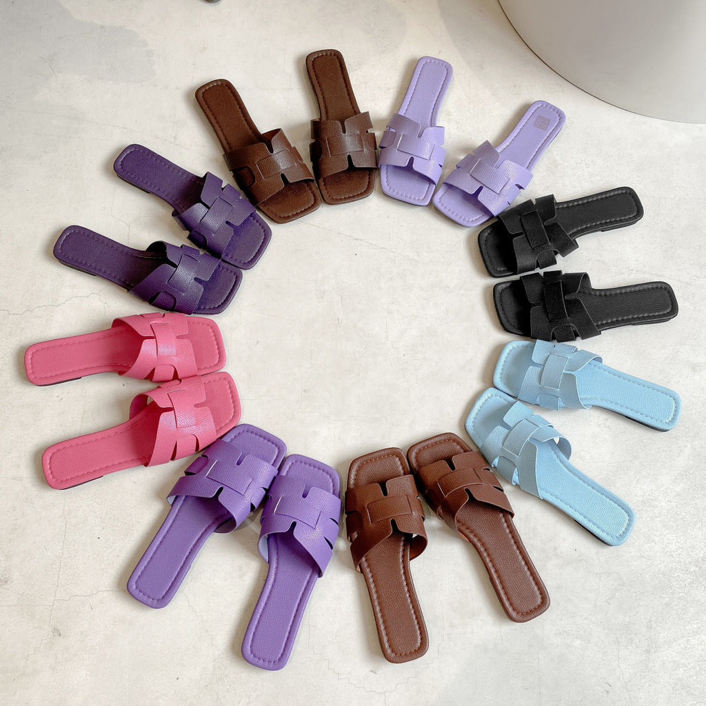 Graceful Orthopedic Sandals for Modern Look