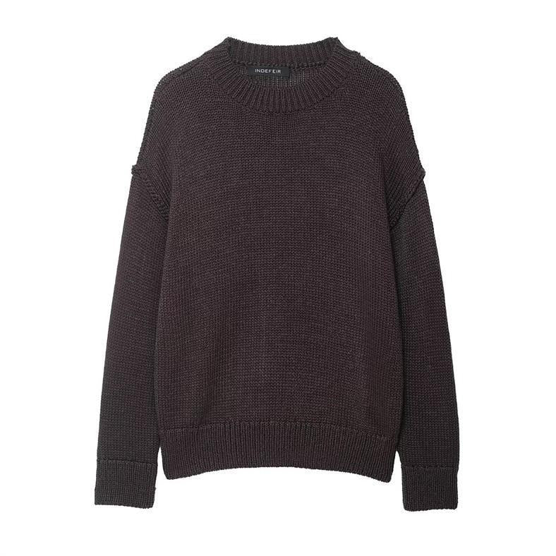 Timeless Vintage Style Pullover