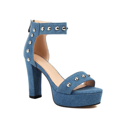 Beautifully Crafted Orthopedic Sandals