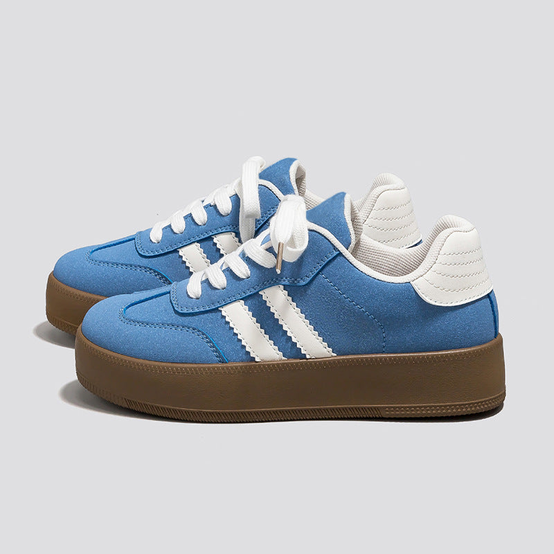 Classic Orthopedic Trainers with Timeless Style