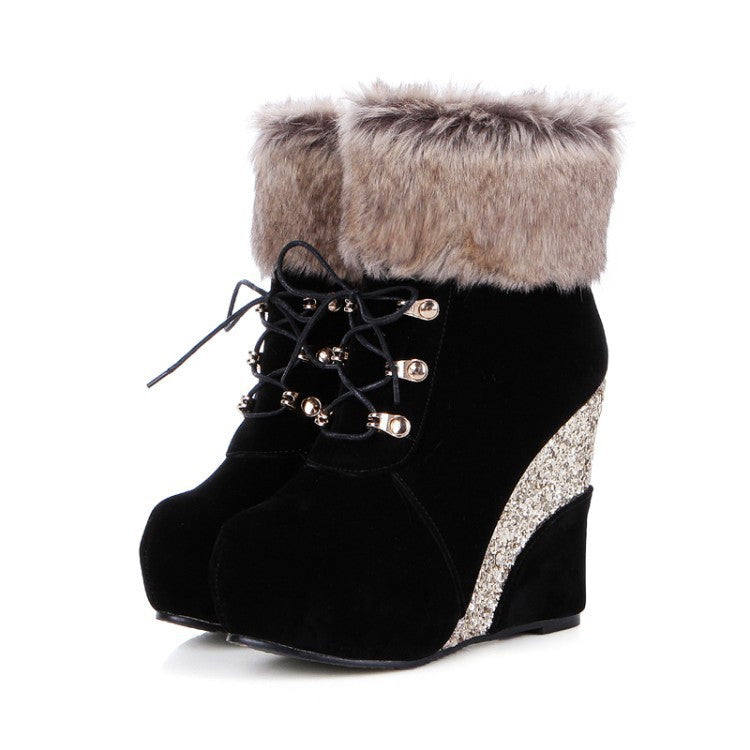 Graceful Orthopedic Boots for Modern Look