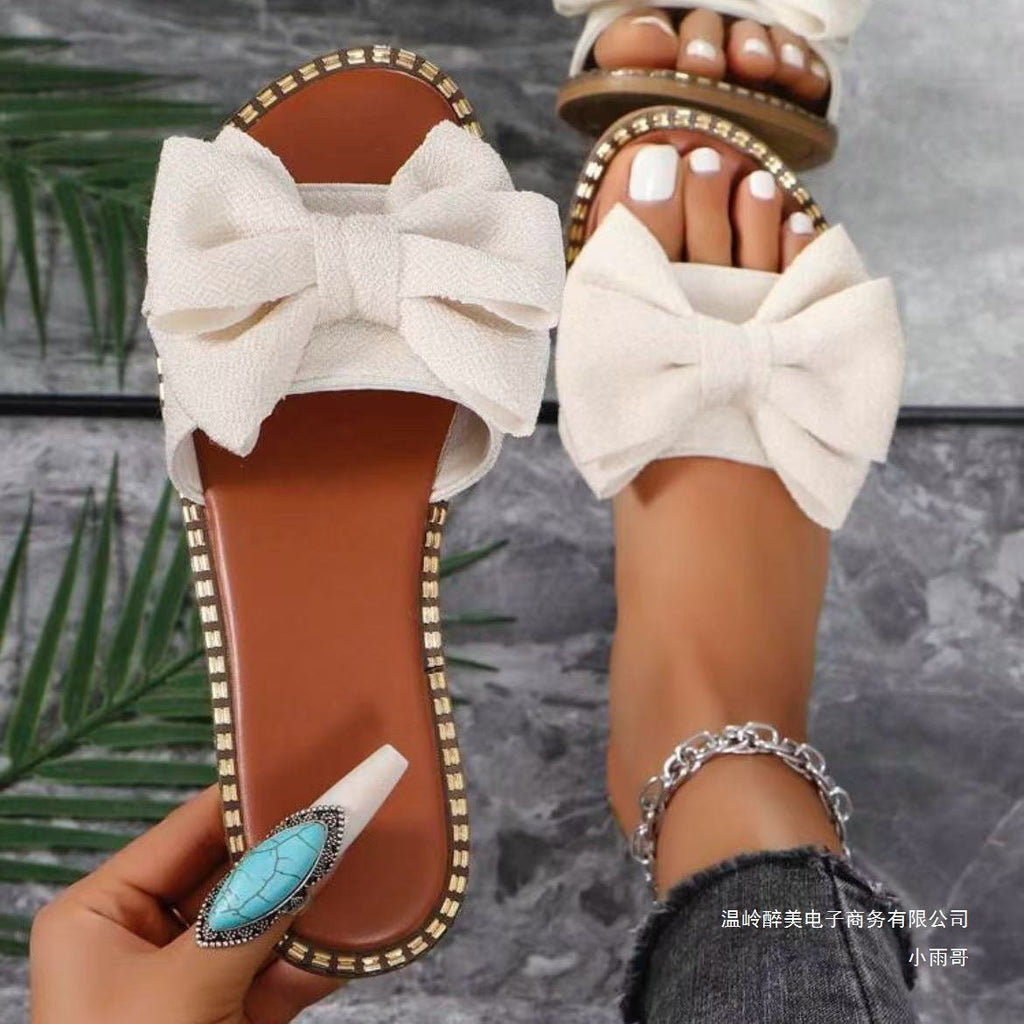 Graceful Orthopedic Sandals for Modern Look