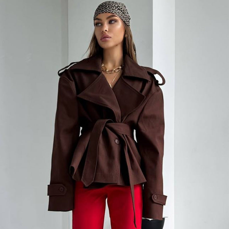 Dunkelbraun