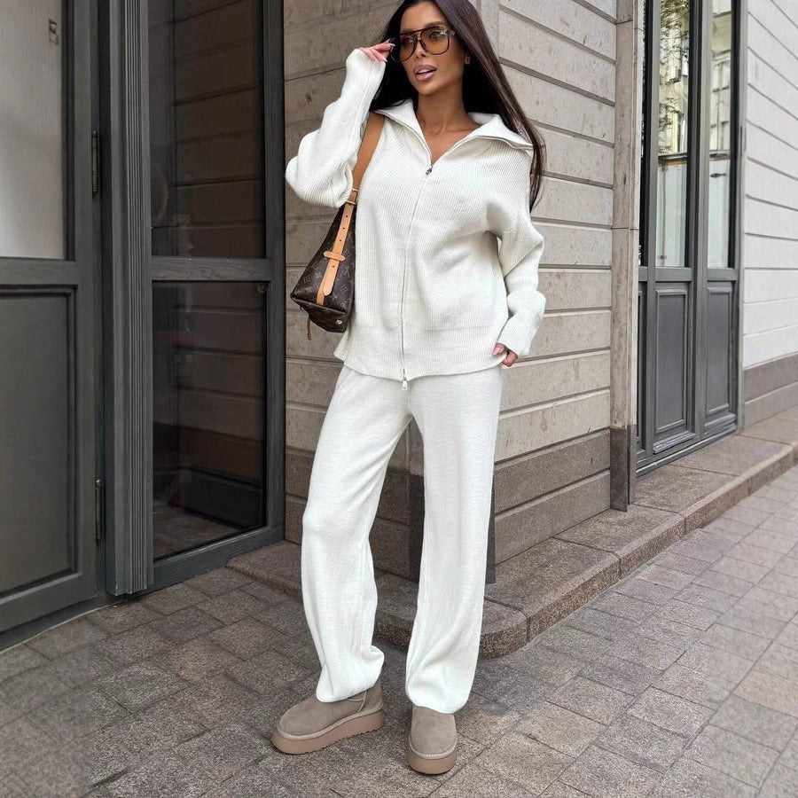 Timeless Vintage Style Pullover