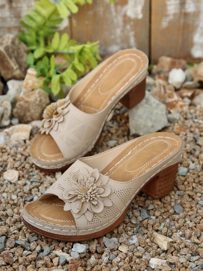 Chic Orthopedic Sandals with Unique Design