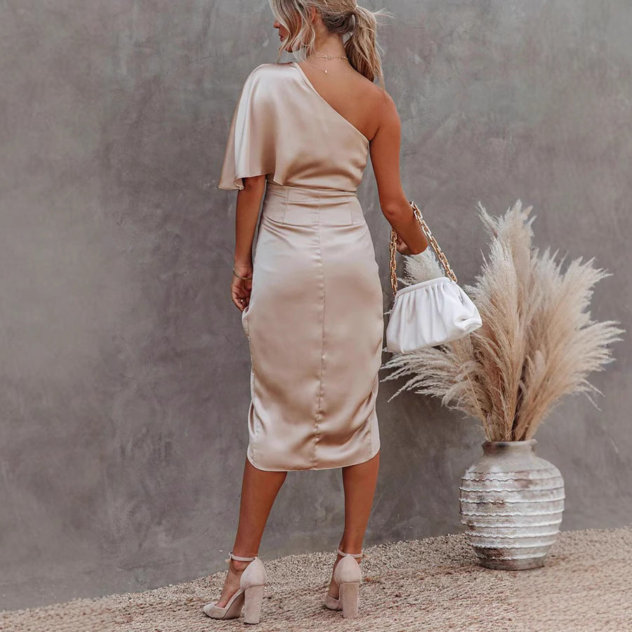 Timeless Vintage Style Garment