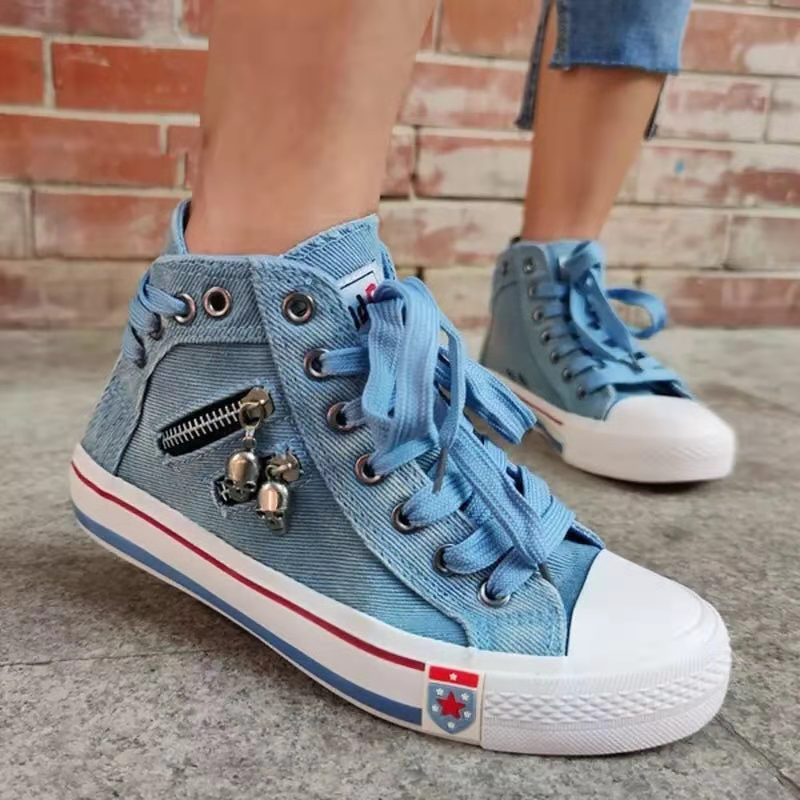 Elegant Orthopedic Sneakers for Every Step