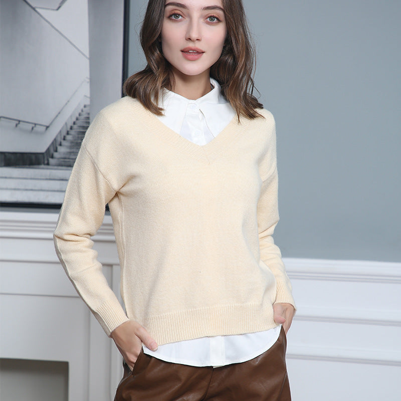 Timeless Vintage Style Pullover