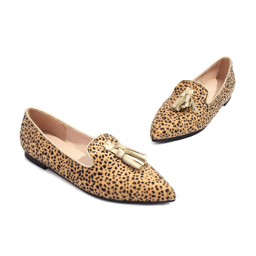 Chic Orthopedic Shoes with Unique Design
