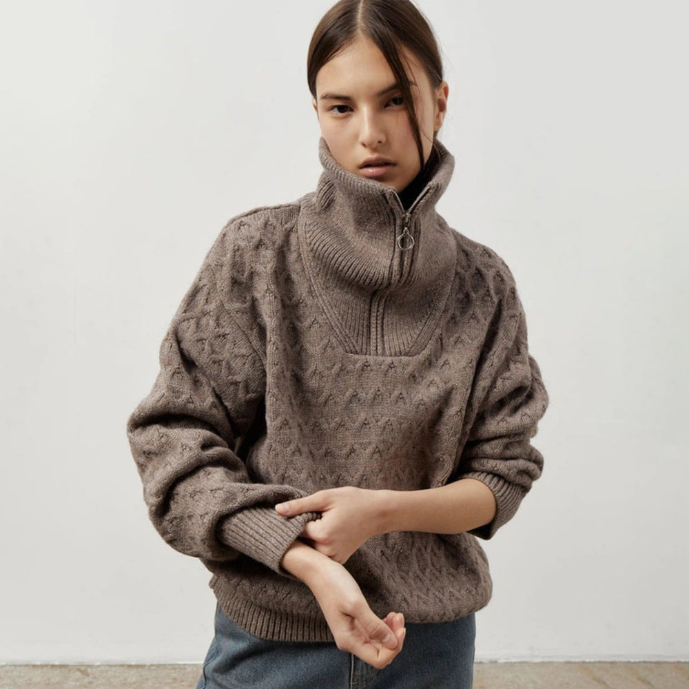 Elegantly Designed Pullover