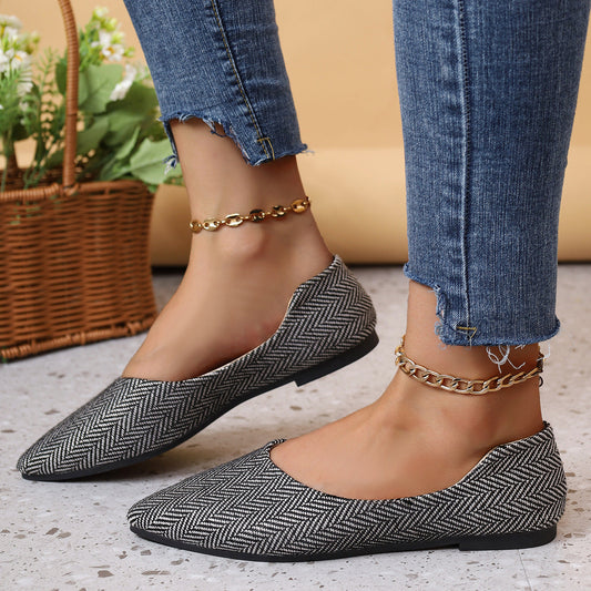 Chic Orthopedic Shoes with Unique Design