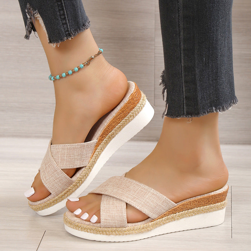 Graceful Orthopedic Sandals for Modern Look