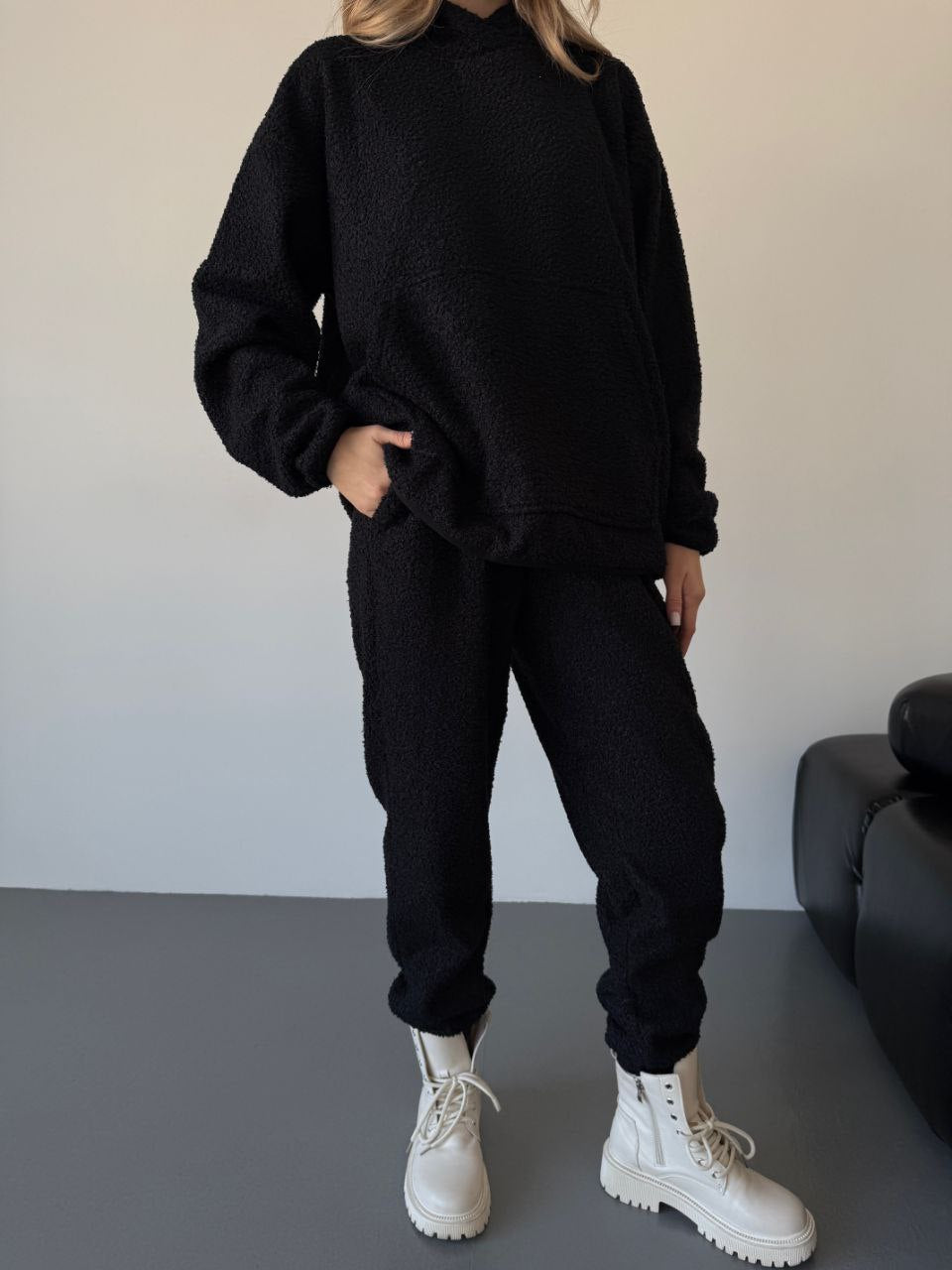 Schwarz